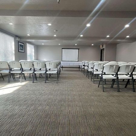 Country Inn & Suites By Radisson, West Valley City, Ut Екстериор снимка
